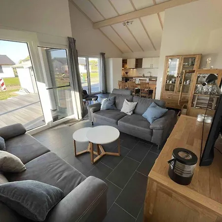 Holiday home G5 Mit Garten In Eckwarderhoerne *